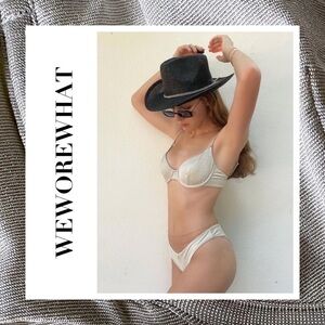 WeWoreWhat Bikini Vintage Bra Delilah Shimmer Sparkly Solid Glitter Silver M NWT